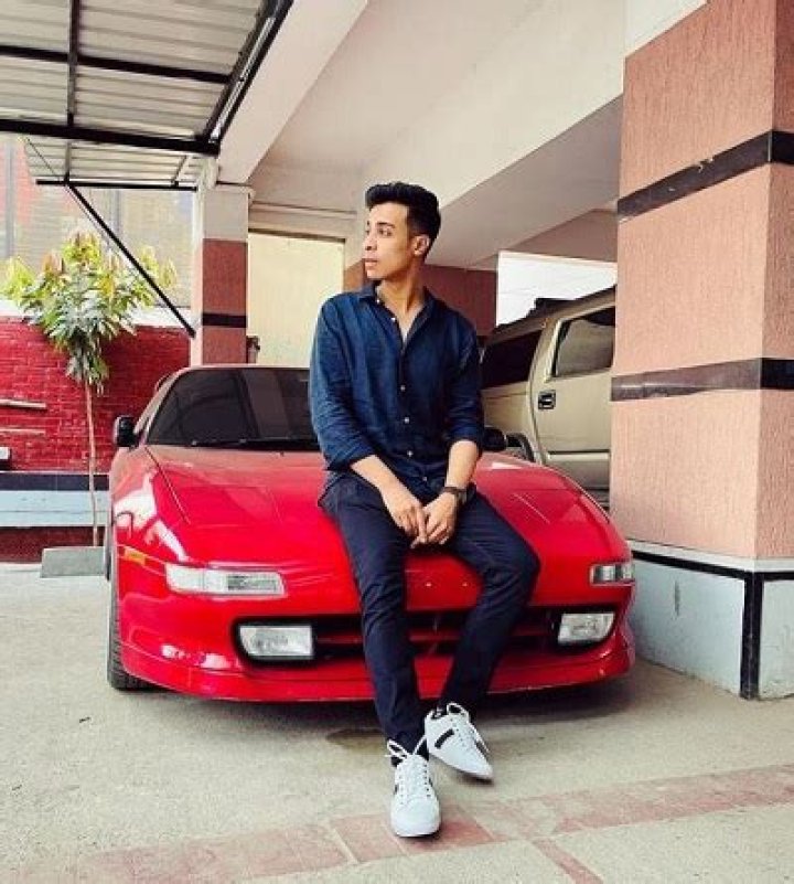 Tanveer Evan Net Worth