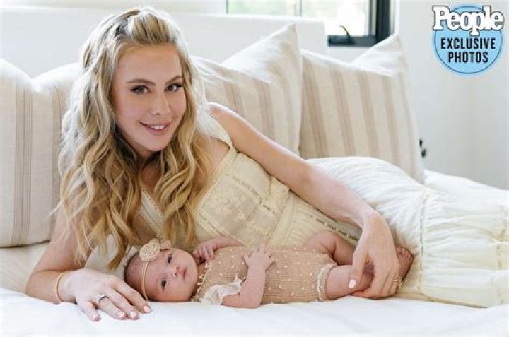 Is Tara Lipinski Pregnant In 2023? Baby Bump And Weight Gain