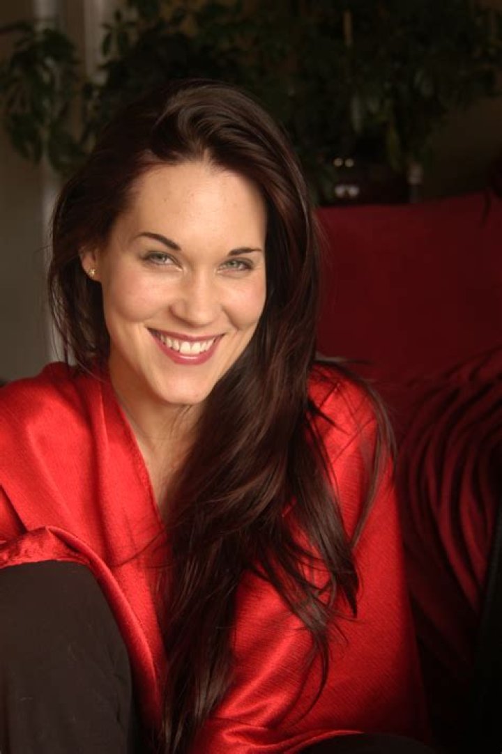 Teal Swan Youtube, Bio, Wiki, Age, Height, Family, Husband, Books, And Net Worth