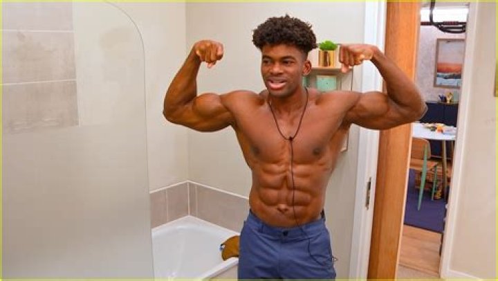 'The Circle's Season 5 Cast — Follow Them on Instagram!