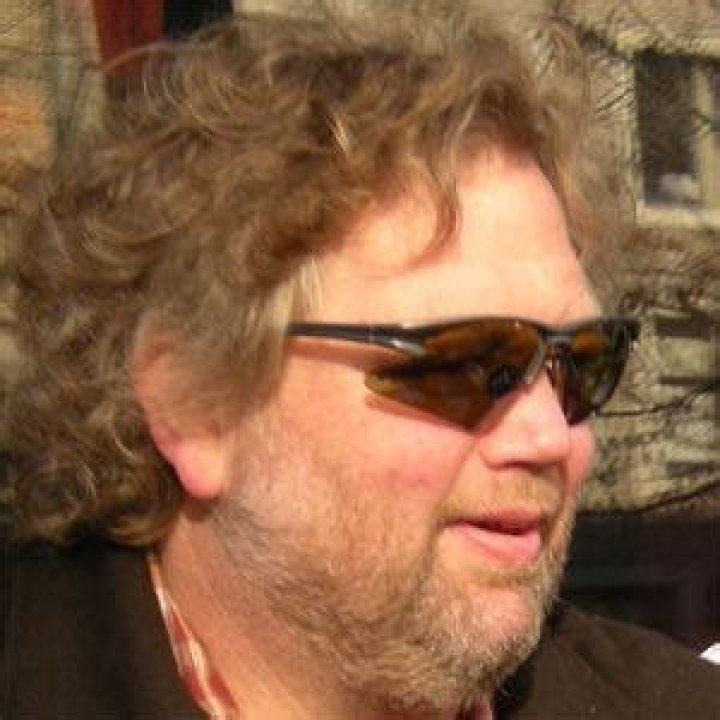 Tom Douglas Net Worth