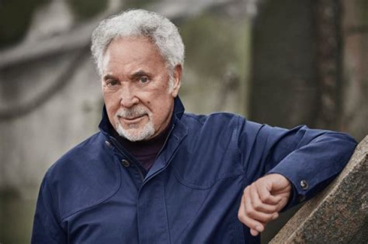 Tom Jones Net Worth – How Much is Jones Worth?