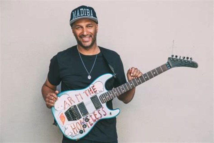 Tom Morello Net Worth – How Much is Morello Worth?