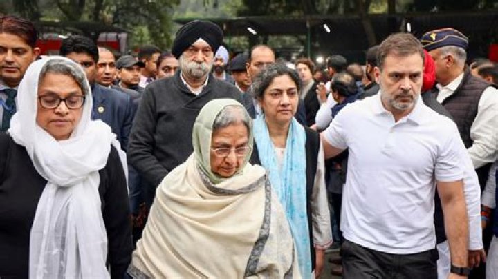 Manmohan Singh Daughters; Upinder, Daman And Amrit Singh?