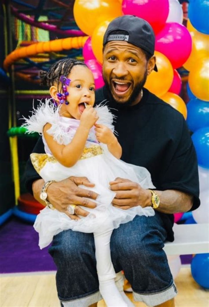Usher Expecting Second Baby with Girlfriend 8 Months after Birth of Daughter