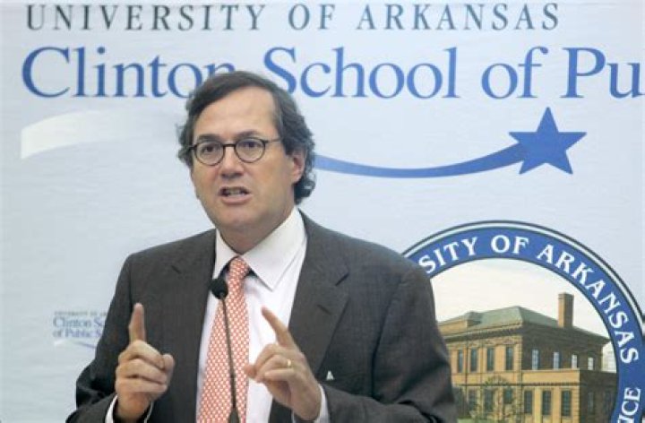 Warren Stephens Net Worth 2024