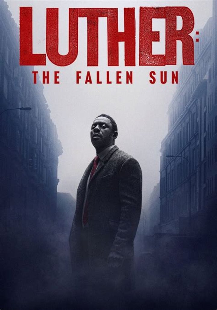 Luther's Foe in 'Luther: The Fallen Sun' Utilizes the Internet as a Terrifying Weapon
