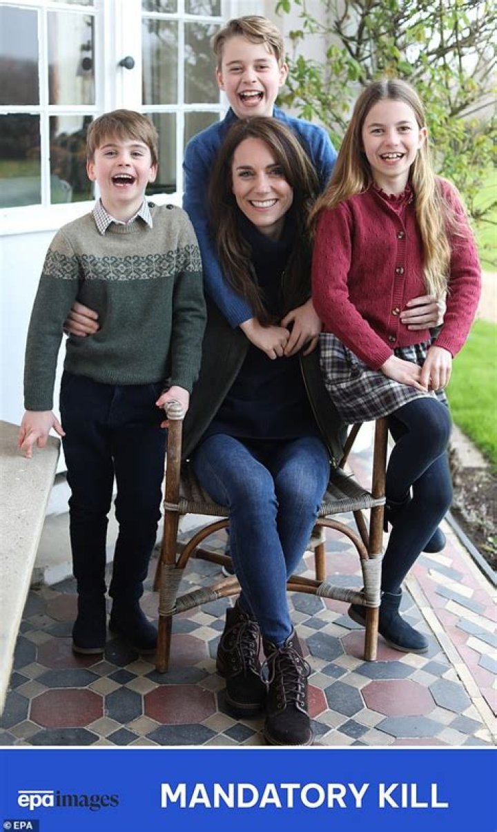 What Is Wrong With Elizabeth Olsen Health? Death Hoax