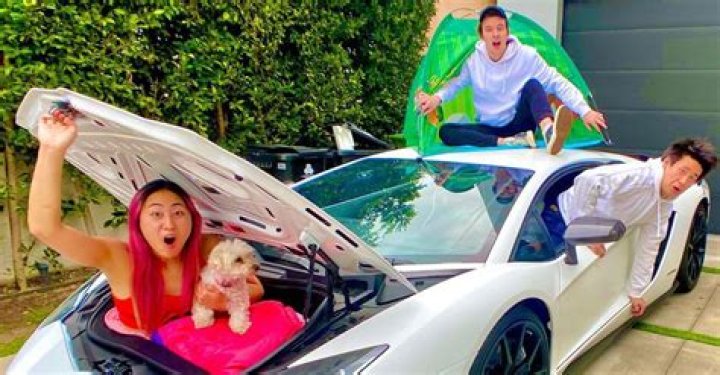 Who Is the Richest Team RAR Member? Meet the YouTubers Here