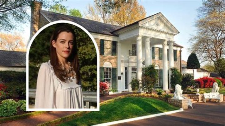 Who Owns Graceland? – Graceland Company History