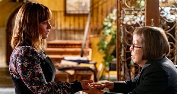 LA?' Details on Renée Felice Smith's Exit