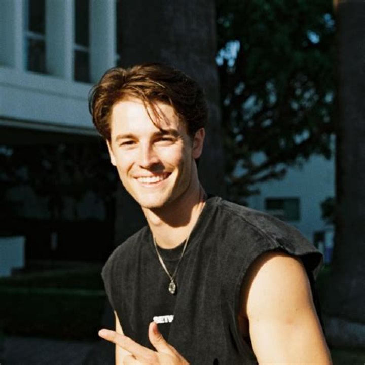 Will Freeark Net Worth