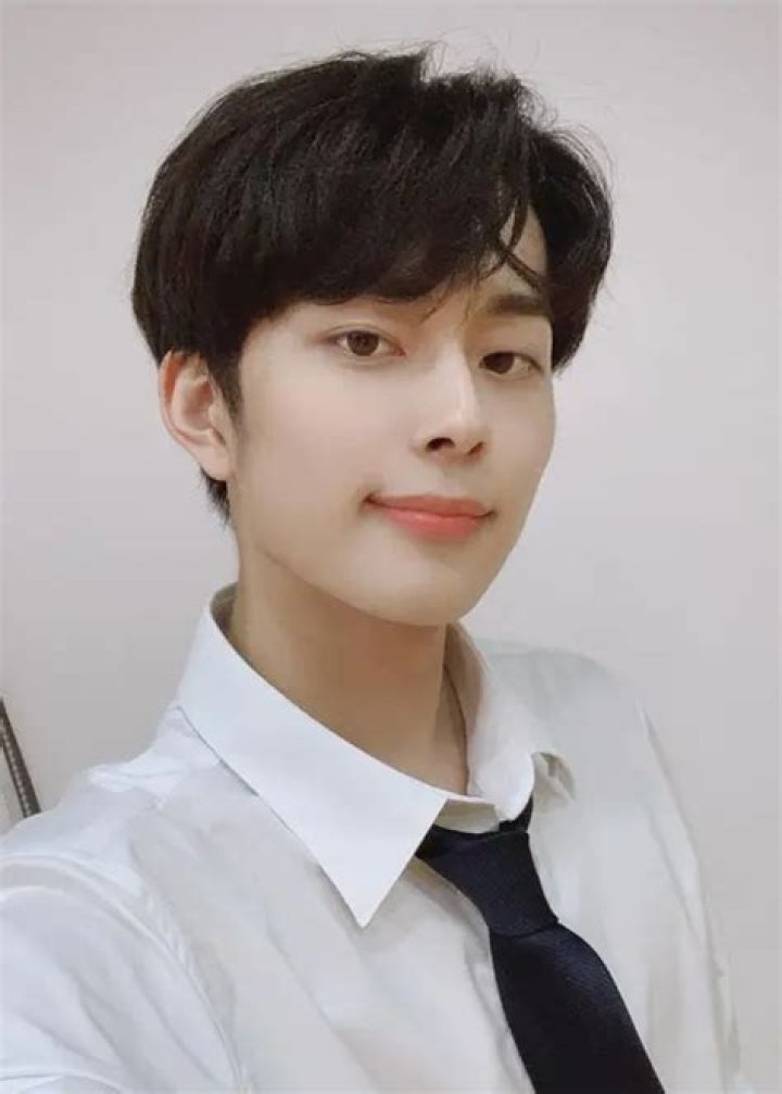 Yoo Seon-ho Net Worth 2024