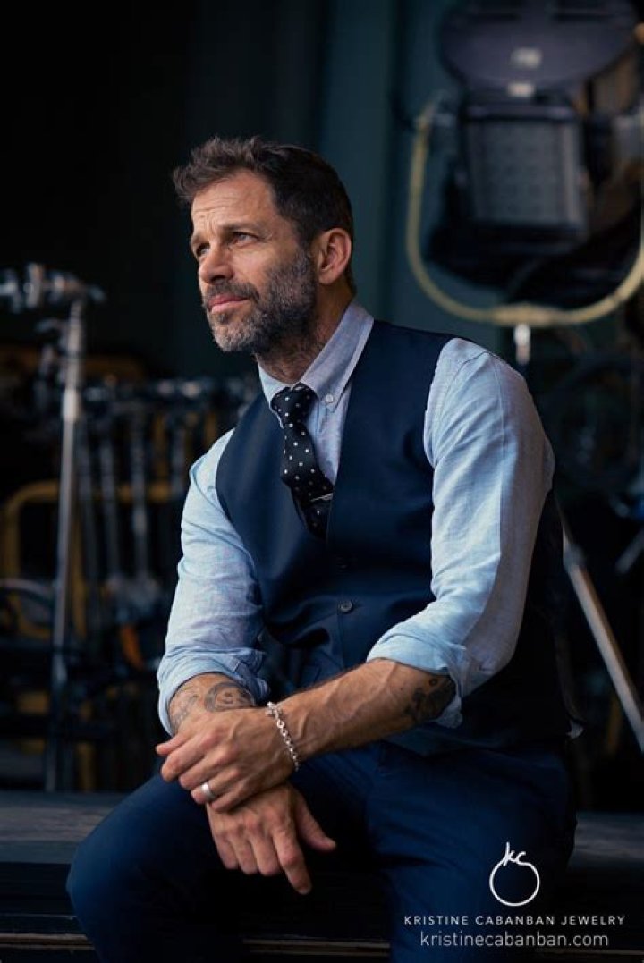 Zack Snyder Net Worth: Lifestyle & Career [December , 2023 ]